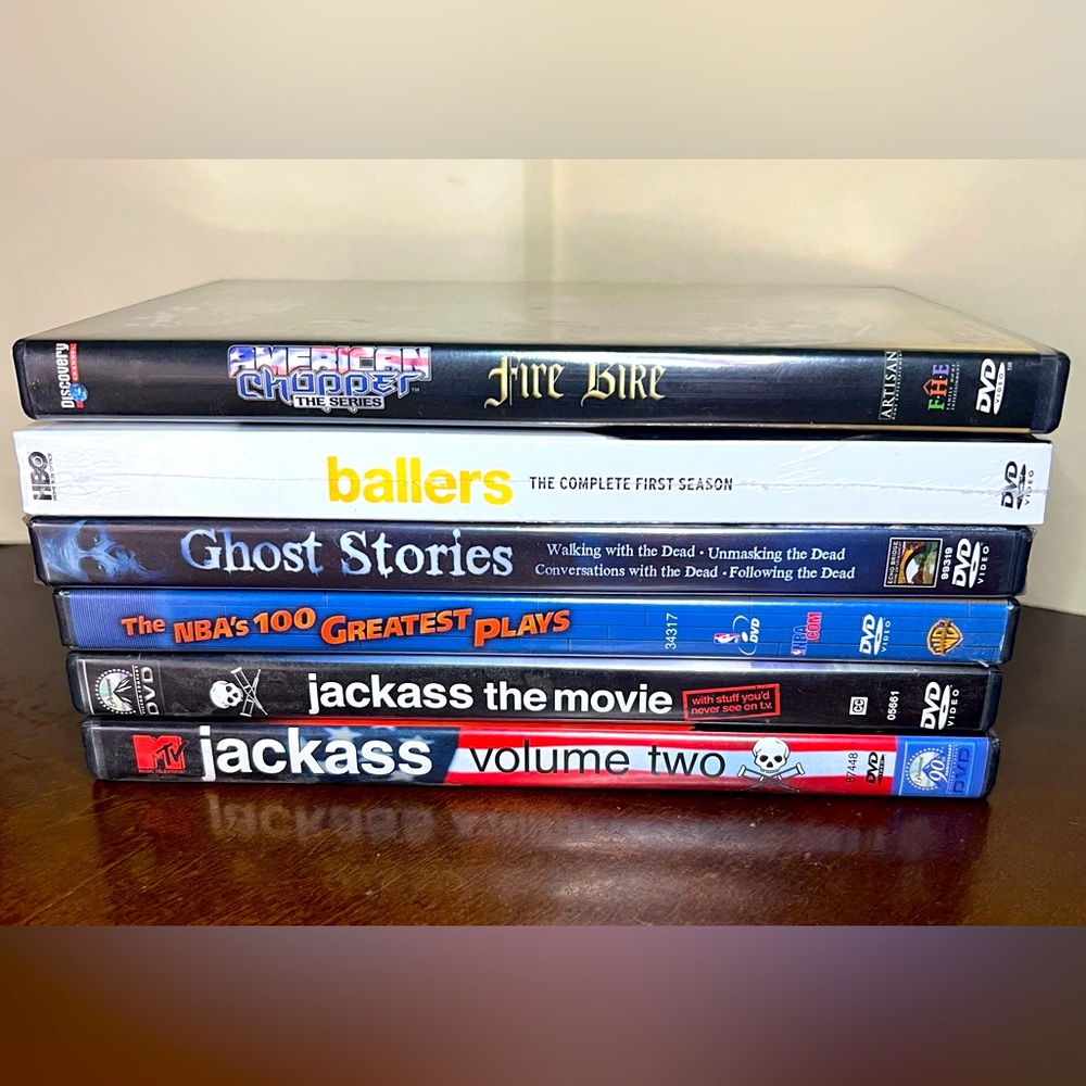 A Lot of 6 DVD’s, 3 NEW, 3 gently used. Movie night, date night